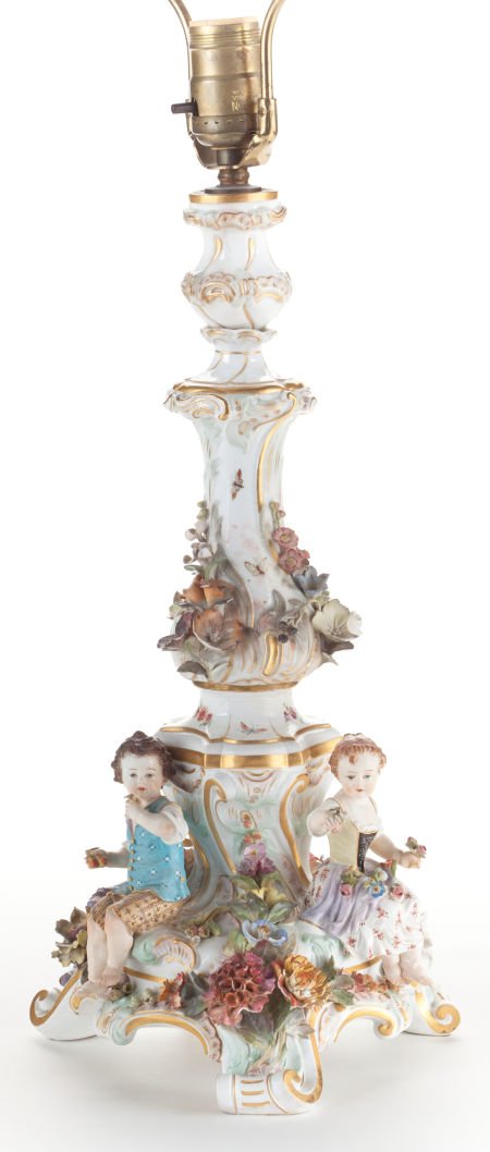A MEISSEN PORCELAIN LAMP BASE Circa 1900 Marks: A MEISSEN PORCELAIN LAMP BASE Circa 1900Marks: (crossed swords) L 194<