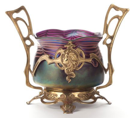 A LOETZ GLASS JARDINIÈRE ON GILT BRONZE STAND C: A LOETZ GLASS JARDINIÈRE ON GILT BRONZE STAND Circa 19008-3/4 x 10-1/2 x 8 inches