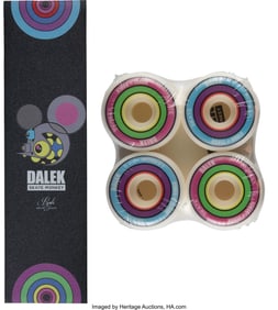 43084: Dalek (b. 1968) Skate Monkey (set of two) Grip t