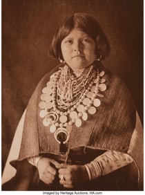 39026&colon; Edward Sheriff Curtis &lpar;American&comma; 1868-1952&rpar; Sele