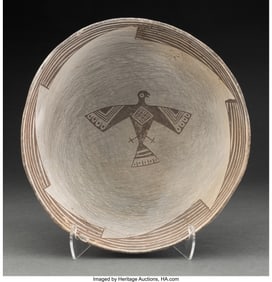 70099: A Mimbres Black-On-White Figural Bowl c. 950 -