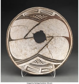 70102: A Mimbres Black-On-White Bowl c. 950 - 1150 AD