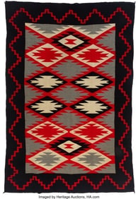 70126: A Navajo Regional Rug c. 1930 native handspun