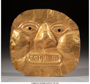 70306: A Rare Calima Gold Portrait Mask Colombia, c. 6
