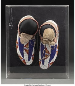 70214: A Pair of Sioux Beaded Hide Moccasins c. 1890