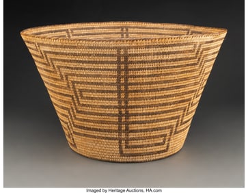 70145: A Pima Coiled Basket c. 1920 willow, devil's c