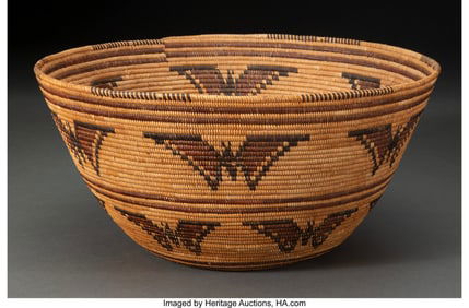 70148: A Yokuts Polychrome Pictorial Coiled Basket Mr