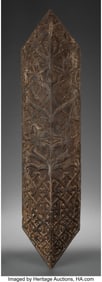 70365: A Large Kayan Dayak Shield Borneo, Indonesia, 2