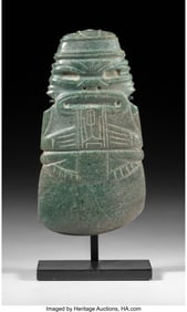 70289: A Powerful Jade Axe God Celt Pendant Costa Rica