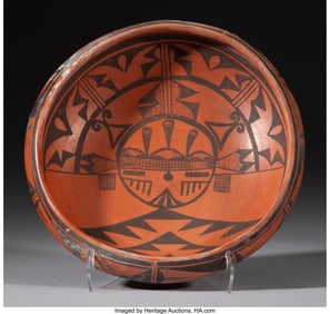 70437: A Hopi Black-On-Red Bowl c. 1950 Provenance: