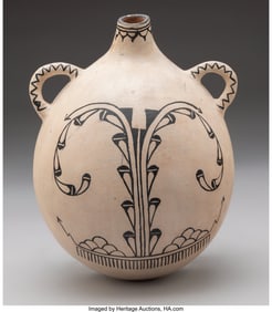 70444: A Large Cochiti Polychrome Canteen c. 1970 Pr
