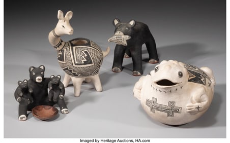 70446: Four Southwest Pottery Figures c. 2001 includi
