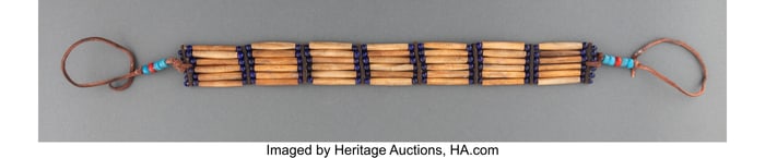 70476: A Plains Bone Hairpipe Bead Choker with old ta