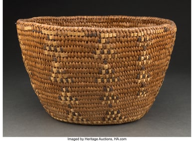 70491: A Northwest Coast Imbricated Basket Diameter:
