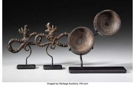70525: A Pair of Dayak Bronze Dragons and a Pair of Woo