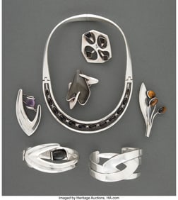 28038: A Seven-Piece Collection of Sigi Pineda Stone-Se