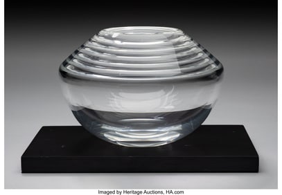 29069: Peter Aldridge for Steuben Glass Works Momentum