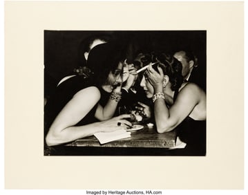 89025: Marlene Dietrich and Ann Warner at the Trocadero
