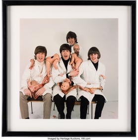89337: The Beatles, Yesterday and Today Artwork Featuri