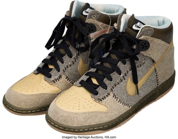 89724&colon; Coraline &lpar;Focus Features&comma; 2009&rpar;&comma; Nike Dunk High 