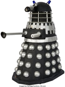 89890&colon; Doctor Who &lpar;BBC TV&comma; 1963-1989&rpar;&comma; Black and Silver