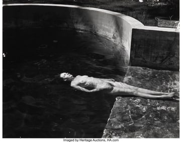 39024&colon; Edward Weston &lpar;American&comma; 1886-1958&rpar; Nude Floatin
