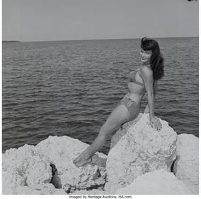 39147&colon; Bunny Yeager &lpar;American&comma; 1929-2014&rpar; Bettie Page S