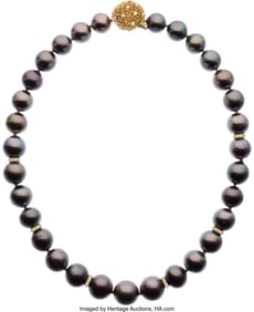 55119&colon; South Sea Cultured Pearl&comma; Diamond&comma; Gold Necklace