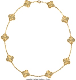 55062&colon; Van Cleef & Arpels Gold Necklace  Metal&colon; 18k gol
