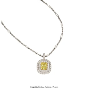 55231&colon; Colored Diamond&comma; Diamond&comma; Gold Pendant-Necklace 