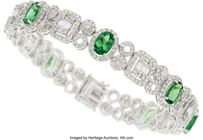 55127&colon; Tsavorite Garnet&comma; Diamond&comma; White Gold Bracelet  
