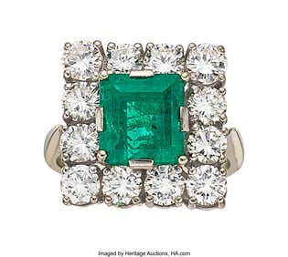 55423&colon; Colombian Emerald&comma; Diamond&comma; White Gold Ring  Sto