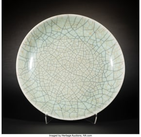 78087&colon; A Chinese Ge-Type Dish&comma; 18th century Marks&colon; Inci
