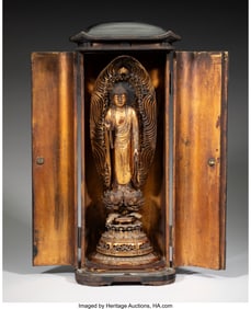 27044: A Japanese Gilt and Ebonized Wood Buddha in Trav