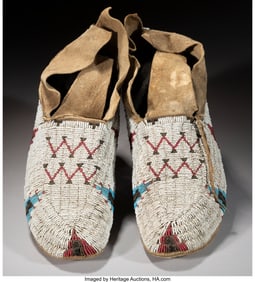70211&colon; A Pair of Cheyenne Beaded Hide Moccasins  c&period; 189