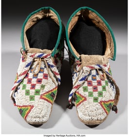 70231&colon; A Pair of Sioux Beaded Hide Moccasins  c&period; 1890  