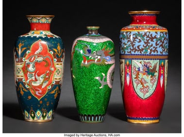 29040&colon; Three Japanese Cloisonné Enamel Vases&comma; Meiji pe