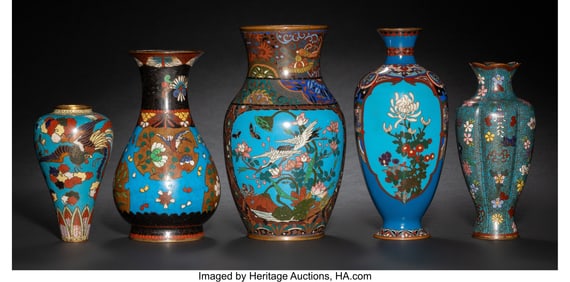 29090&colon; Five Japanese Cloisonné Enamel Vases&comma; Meiji per