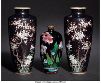 29091&colon; Three Japanese Cloisonné Enamel Vases&comma; Meiji pe