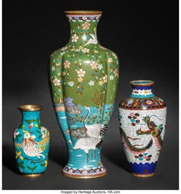 29093&colon; Three Japanese Cloisonné Enamel Vases&comma; Meiji pe