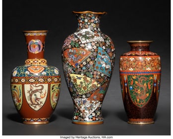 29111&colon; Three Japanese Cloisonné Enamel Vases&comma; Meiji pe