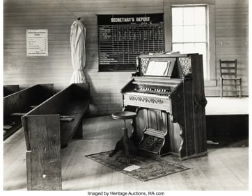 73110&colon; Walker Evans &lpar;American&comma; 1903-1975&rpar; Church Organ 