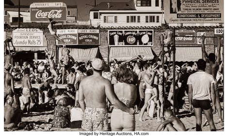73124&colon; Max Yavno &lpar;American&comma; 1911-1985&rpar; Muscle Beach&comma; Lo