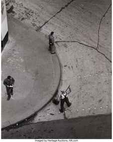73293&colon; Ilse Bing &lpar;German&sol;American&comma; 1899-1998&rpar; Street Cl
