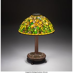 79001: Tiffany Studios Tulip Table Lamp, circa 1910 Lea