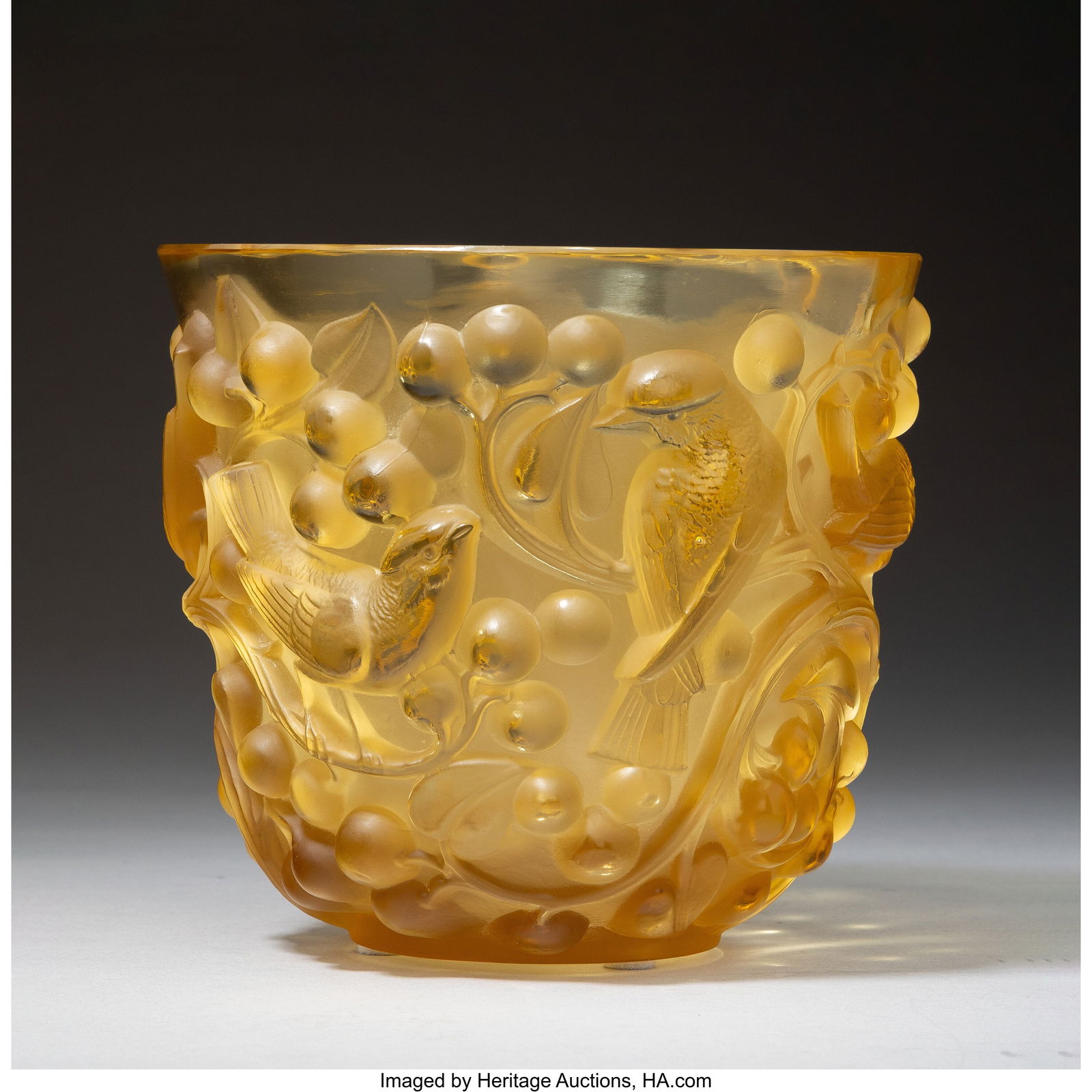 René Lalique Avallon Vase, circa 1927 Yellow gl (1 of 4)