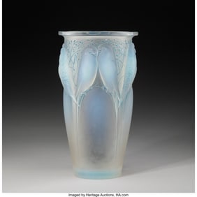 79167: René Lalique Ceylan Vase, circa 1924 Opalescent