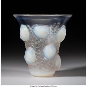 79169: René Lalique Saint-François Vase, circa 1930 O
