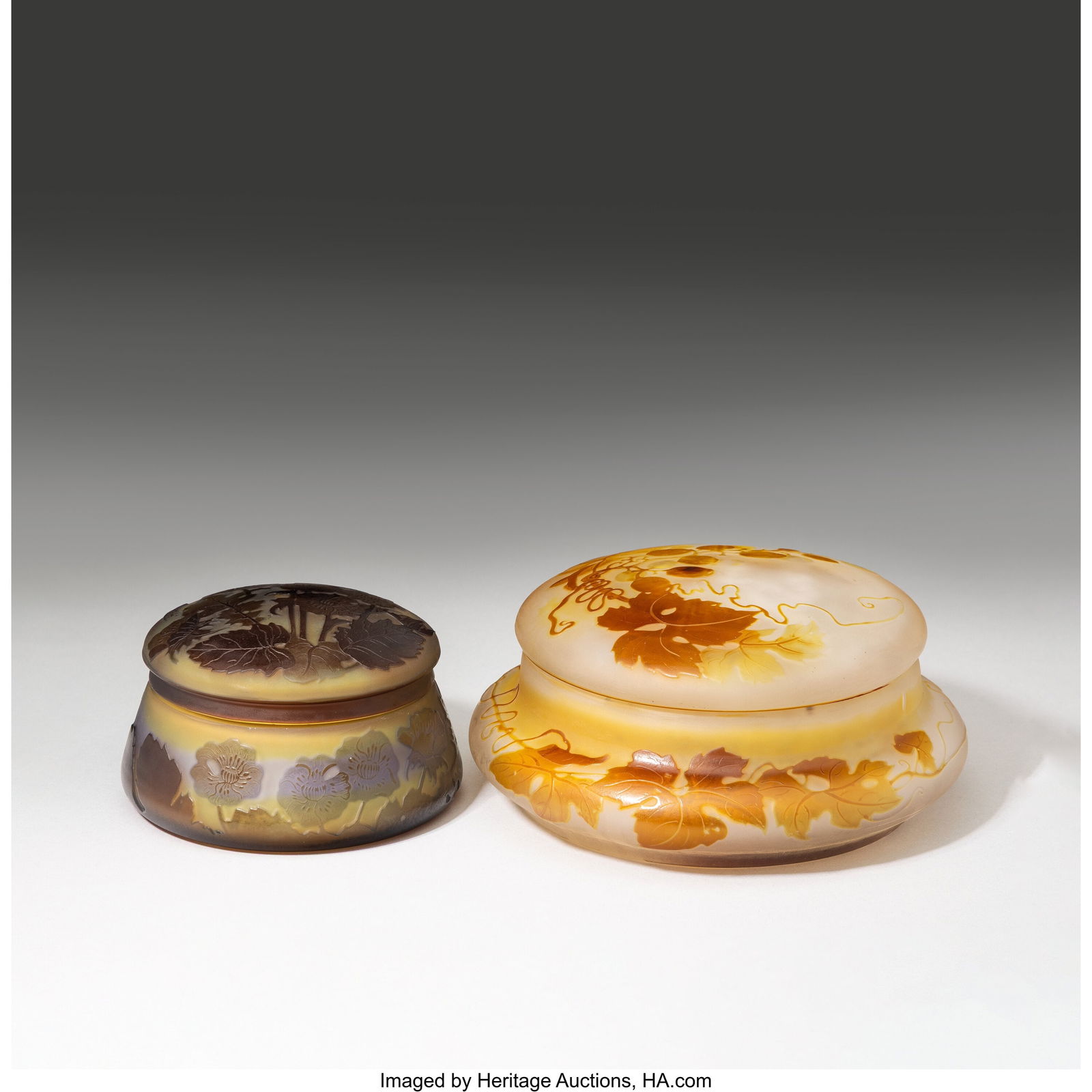 Gallé  Two Covered Boxes, circa 1910 Cameo glas (1 of 5)