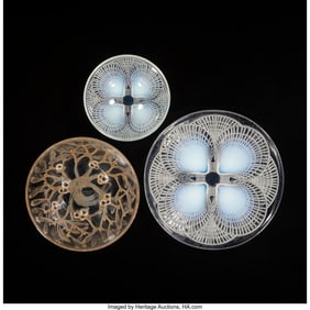 79265: René Lalique Coquilles Plate, Bowl and Gui Bow